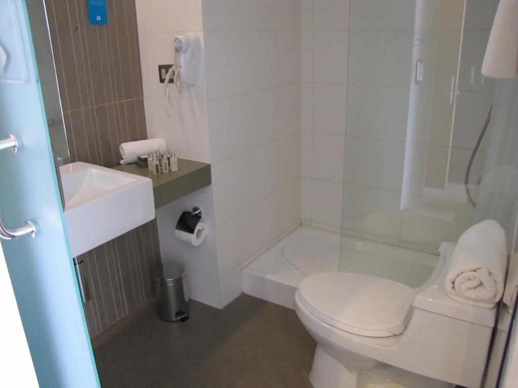Open Hotel Quillota Habitación foto